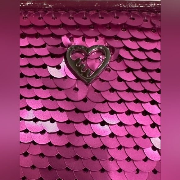 Coach Poppy Sequin Sweetheart Wristlet Hot Pink NWT - Picture 7 of 9